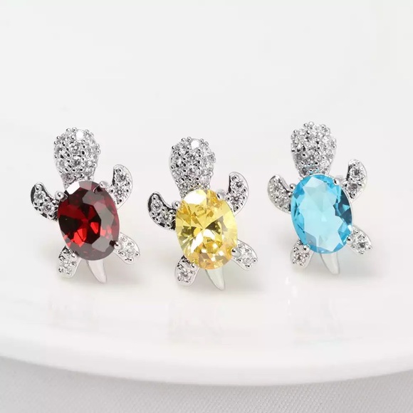 “Just Keep Swimming” Turtle Animal Sterling Studs - Picture 4 of 11